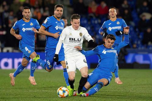 两端都展现 两端都展现